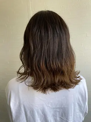 セミロング 松本 リサのマツエク・マツパデザイン