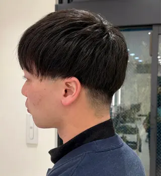 ショート メンズ イシカワ ユウタのヘアスタイル