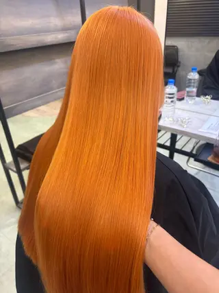 ロング カラー Loob TOKYO MiZUKiのヘアスタイル