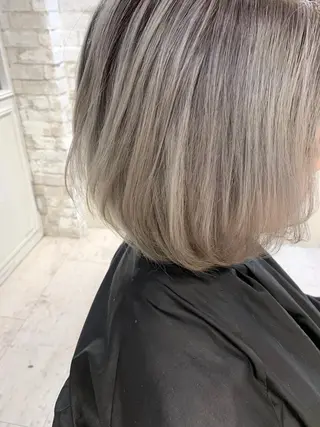 ミディアム ✨ハイトーン✨艶髪 ✨髪質改善✨和田のヘアスタイル