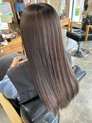 カラー 伊藤 柊のヘアスタイル