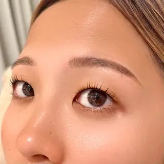 アイブロウ Emiy BeautyLushのマツエク・マツパデザイン