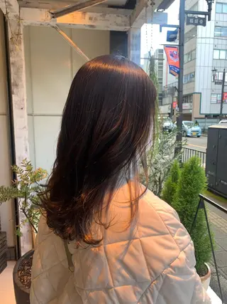 セミロング カラー マツエク・マツパ 【完全個室】髪質改善 暖色カラー/山崎唯奈のヘアスタイル