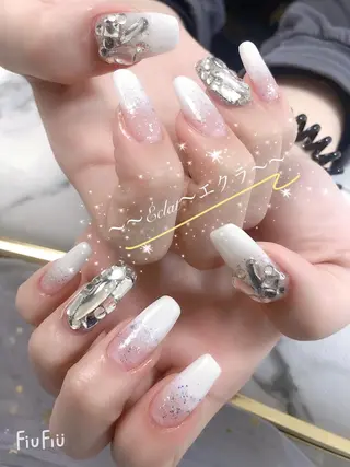 ネイル ネイルサロンエクラ 🫧Shizukaのネイルデザイン