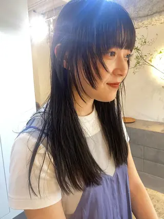 ロング カラー 砂原 ひよりのヘアスタイル