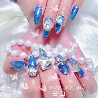 ネイル 🎀まゆ 🪽🐾のネイルデザイン