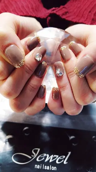 ネイル ＪＥＷＥＬ ＮＡＩＬのネイルデザイン