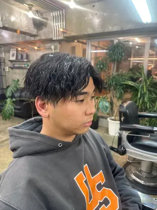 パーマ メンズ 松田 潤平／メンズ特化のヘアスタイル