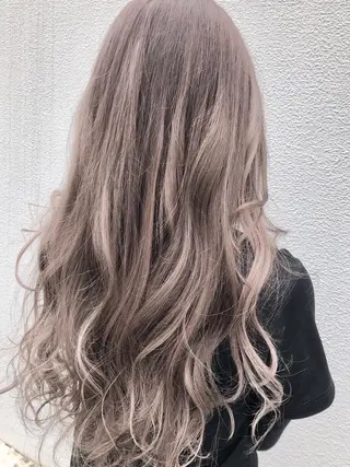 カラー ダブルスキルエクステ /羽エクステ白石宇由のヘアスタイル