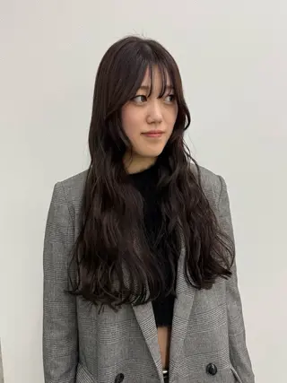 ロング カラー azumi/ボブ/暖 色/オリーブ/縮毛のヘアスタイル