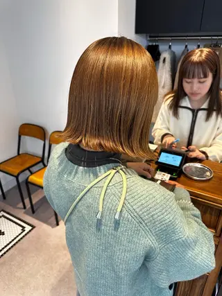ミディアム カラー パーマ ヘアアレンジ メンズ キッズ レイヤーカット／顔周 りカット/縮毛矯正のヘアスタイル
