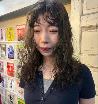 セミロング カラー パーマ ヘアアレンジ メンズ キッズ デザインパーマ メンズカット 郁美のヘアスタイル