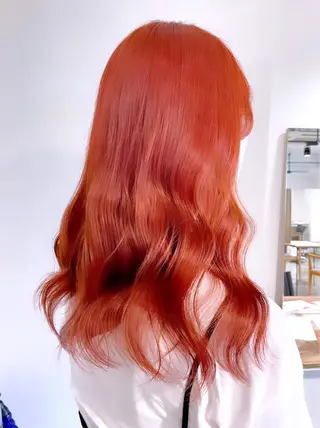 セミロング カラー 暖色カラー🍒 ケアブリーチ/akiのヘアスタイル