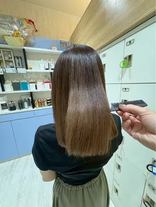 ロング 秋山 空澄のヘアスタイル