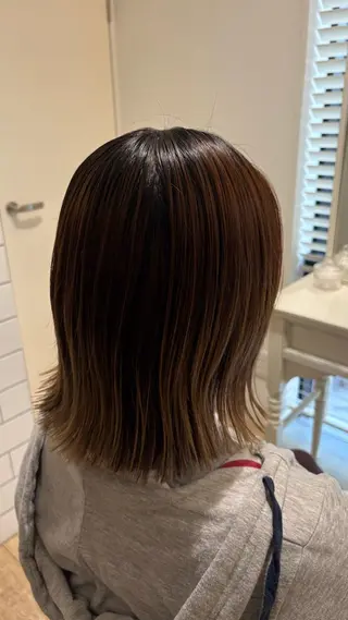 ミディアム カラー 似合わせ 顔周りYUUGAのヘアスタイル