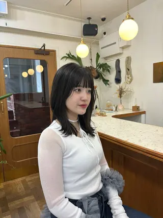 ミディアム カラー ayano🫧 《CIEN》のヘアスタイル