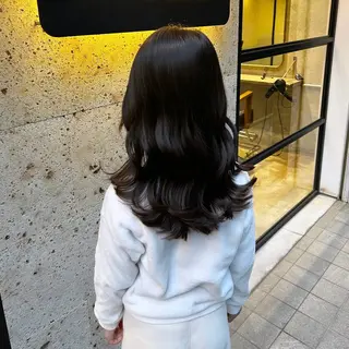 セミロング SAHO /縮毛矯正 /オリーブ🌿のヘアスタイル