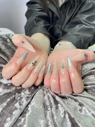 ネイル Mumu眉毛,ネイル モデル募集中🪄のネイルデザイン