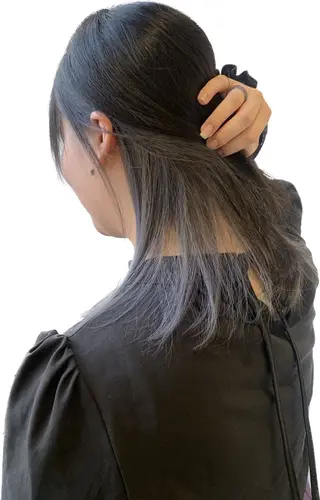 セミロング カラー ヘアアレンジ ミドウチ アヤカのヘアスタイル