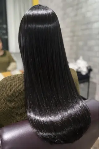 ロング 縮毛矯正／レイヤー／ 🌟mizukiのヘアスタイル