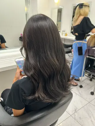 セミロング カラー パーマ ヘアアレンジ メンズ キッズ 🦋韓国レイヤー｜ 透明感グレージュ🦋のヘアスタイル