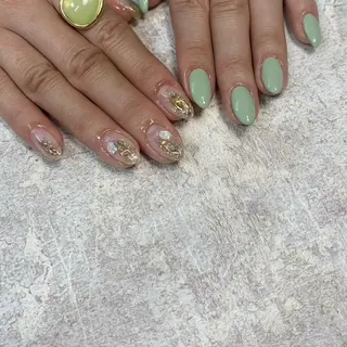 ネイル S. JEWELのネイルデザイン