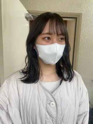 ミディアム カラー mei|顔まわり ×透明感カラーのヘアスタイル