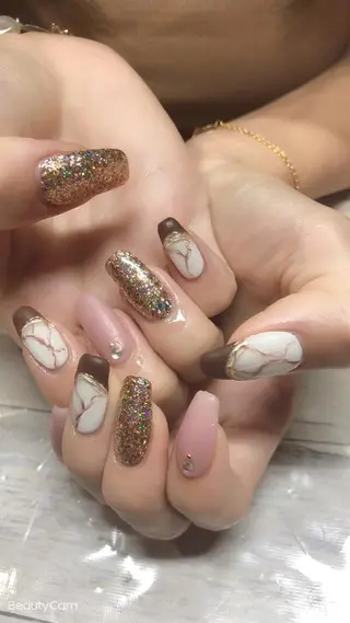 ネイル ✨アン ミユ✨のネイルデザイン