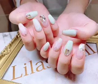 ネイル Lilas Nailのネイルデザイン