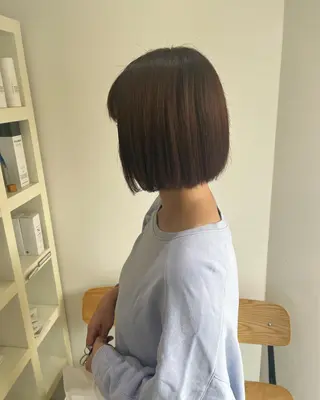 ミディアム 長山 茉白のヘアスタイル