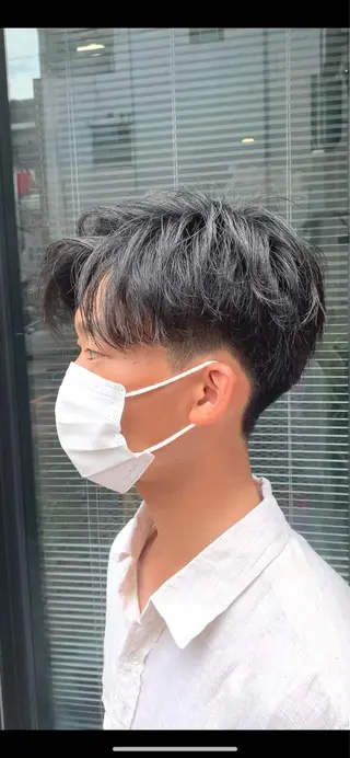 メンズ 【扱いやすいパーマ】 眞鍋拓己のヘアスタイル
