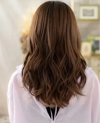 ロング パーマ 松山 彩香のヘアスタイル