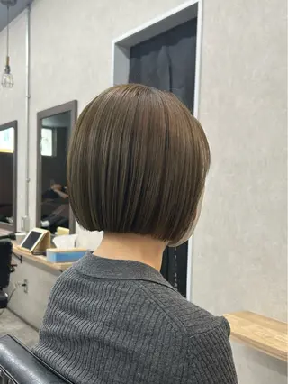 ショート カラー いなみね はるきのヘアスタイル