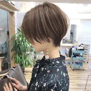 ショート 赤み消しカラー/ ナチュラル/トモキのヘアスタイル