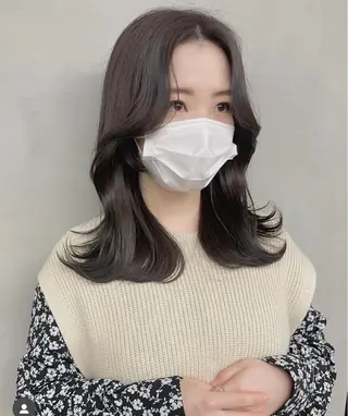 セミロング 橋爪 明日香のヘアスタイル
