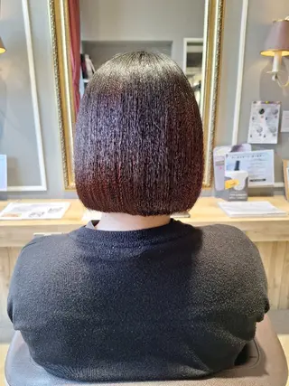 ショート アクイール 前田 千晶のヘアスタイル