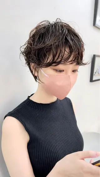 ショート カラー パーマ vain所属・パーマウルフショート 濱田匠のヘアスタイル