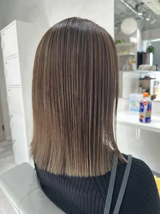 ミディアム カラー リュウタ ダイキのヘアスタイル