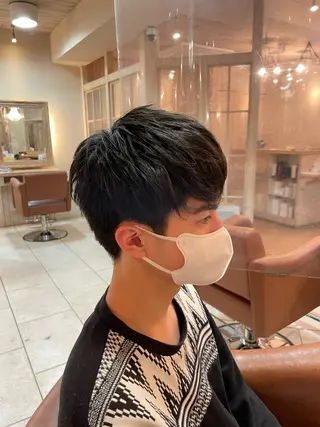 メンズ ショートカットなら 前平友慈のヘアスタイル