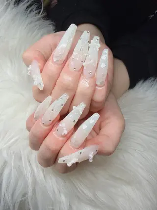 ネイル Lee Nailsのネイルデザイン
