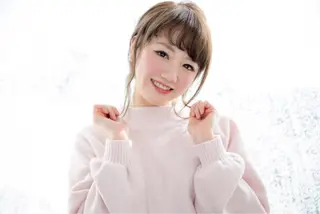 ミディアム セミロング ヘアアレンジ Re:ta Hair 飯田淳平のヘアスタイル