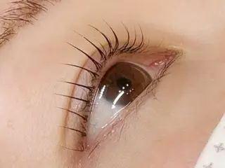 マツエク・マツパ 【まつ毛パーマ/眉毛/毛穴ケア】Anoa'n所属・Anoa'n北千住 畠山菜緒のマツエク・マツパデザイン