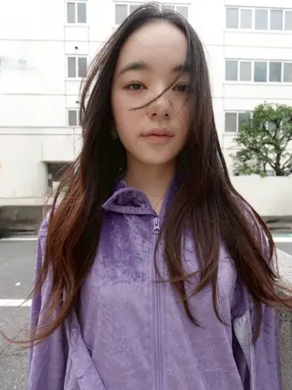 カラー ミディアム パーマ CEINE OURのヘアスタイル