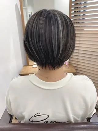 ショート カラー ハイライト⭐️上野 高広のヘアスタイル
