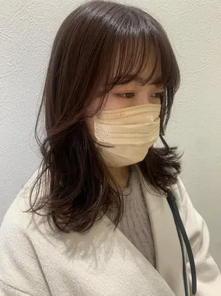 セミロング カラー hub hair レイヤー/透明感のヘアスタイル