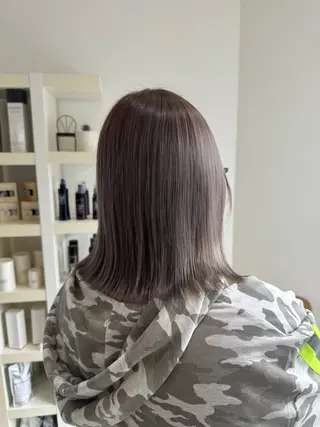 ミディアム カラー 堀越 美羽のヘアスタイル