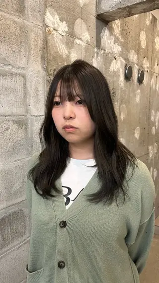 セミロング riko／ SYS by fitのヘアスタイル