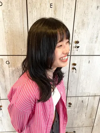 ミディアム カラー れいな🌼 ボブ･艶カラー🌼のヘアスタイル