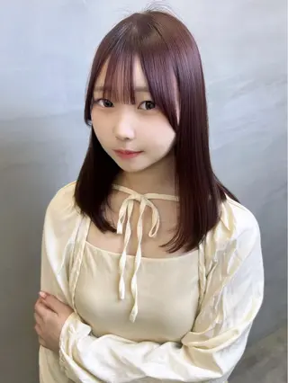 ミディアム カラー ヘアアレンジ 前髪/顔まわりカット 艶髪/髪質改善/縮毛のヘアスタイル