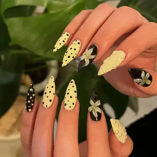 ネイル aiu アイユー ちひろのネイルデザイン